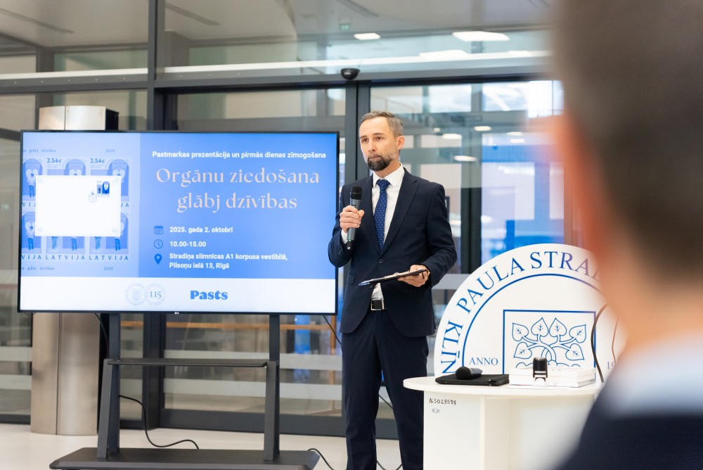 02.10.2025-11 jaunā dizaina pastmarka