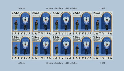 Orgānu ziedošanas tēmai veltīta pastmarka_loksne