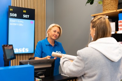 Publicitātes foto_klientu apkalpošana